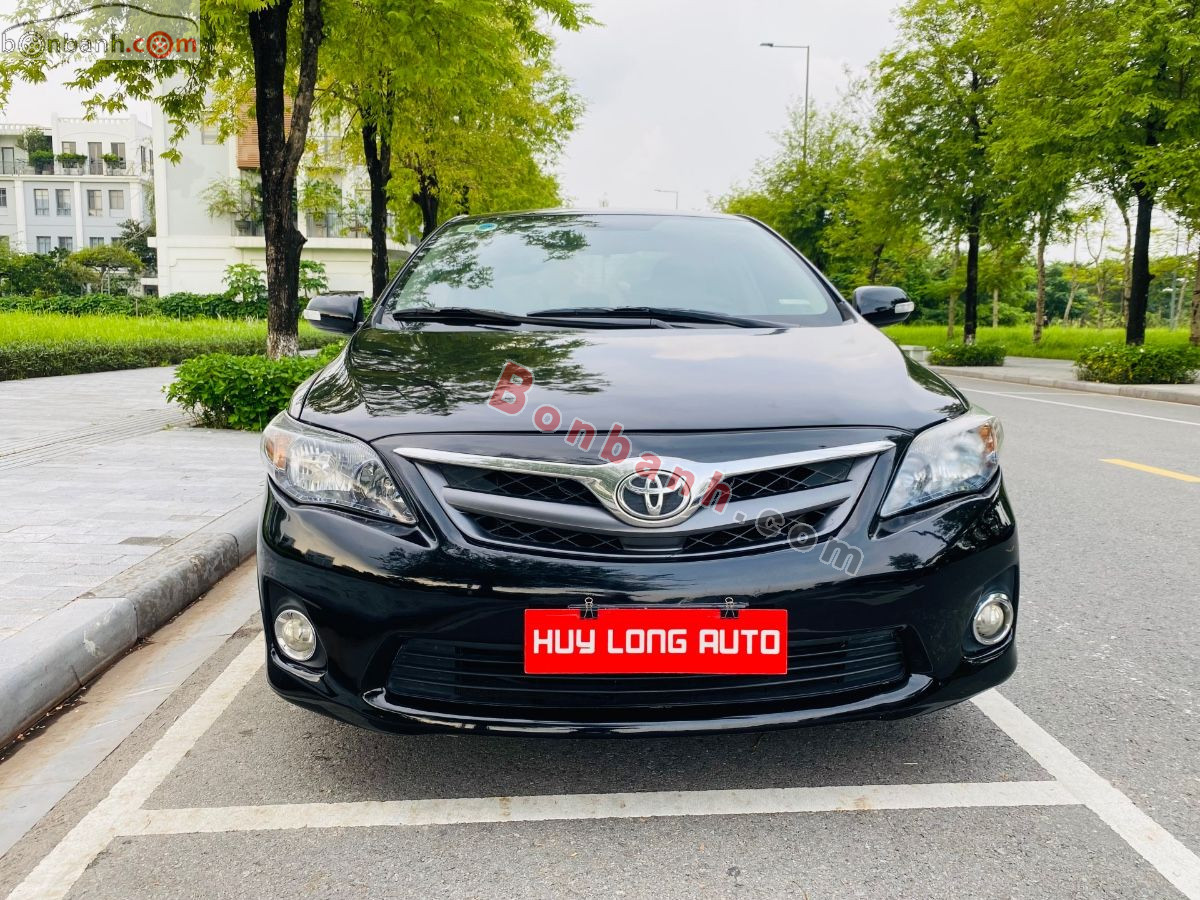 Toyota Corolla altis 2.0V 2013