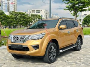 Nissan Terra V 2.5 AT 4WD